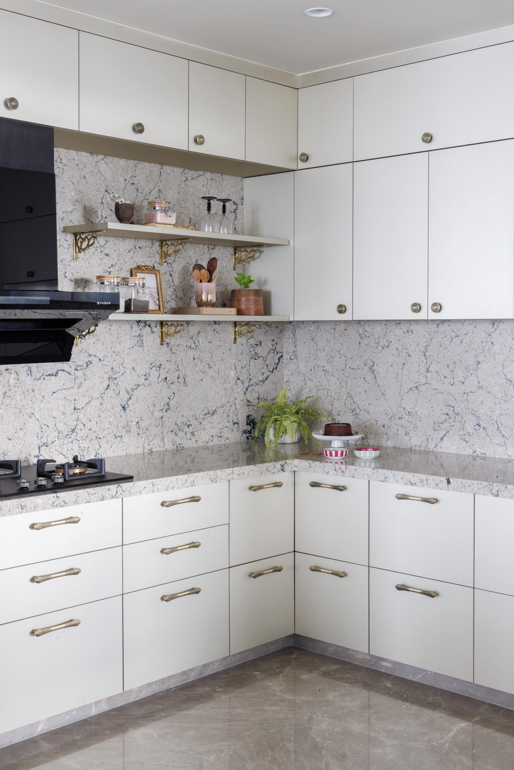 013_61 shades of joy_SS Story