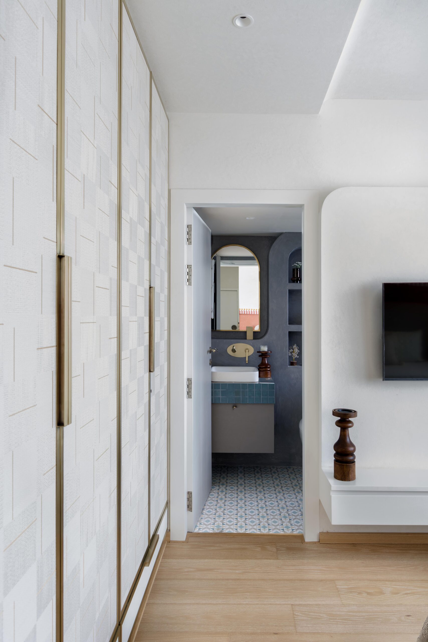 038_61 shades of joy_SS Story